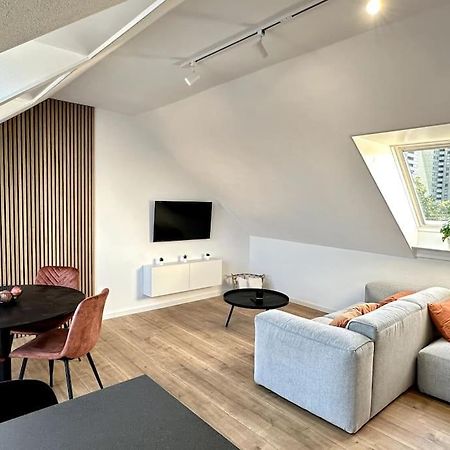 Stylisches Apartment In Zentraler Lage - Mit Klima Karlsruhe Dış mekan fotoğraf