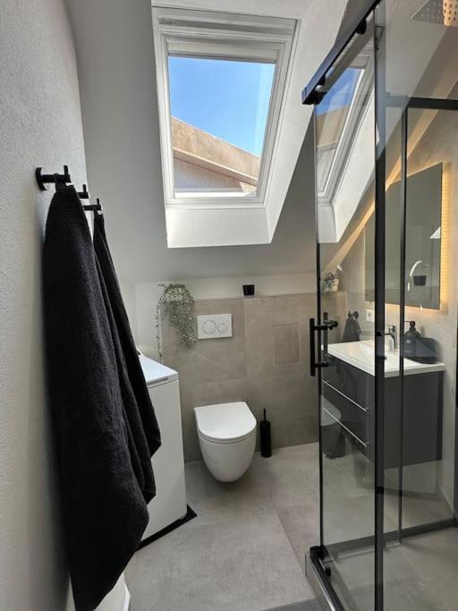 Stylisches Apartment In Zentraler Lage - Mit Klima Karlsruhe Dış mekan fotoğraf